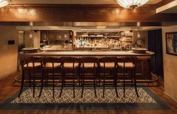 luxury bar, cocktails, bar stools