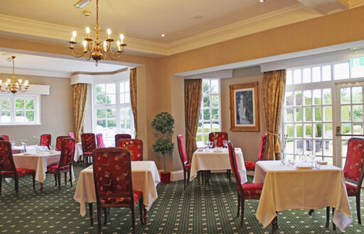 dining space, view of the outdoor space, natural daylight