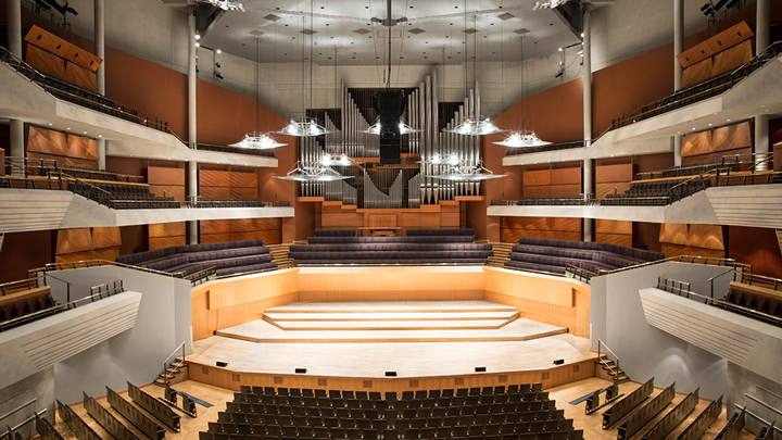 Best Large Manchester Conference Venues | The Bridgewater Hall | The Venue Booker | Free Venue Finding Service | Venue Finding Agency | Find a Venue