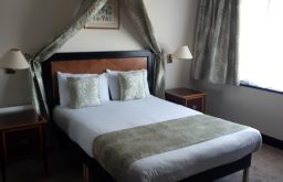 bedroom, suite, natural lighting