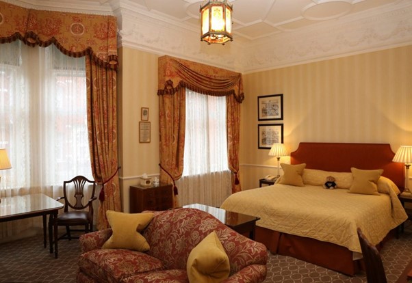 hotel room, lit room, cosy