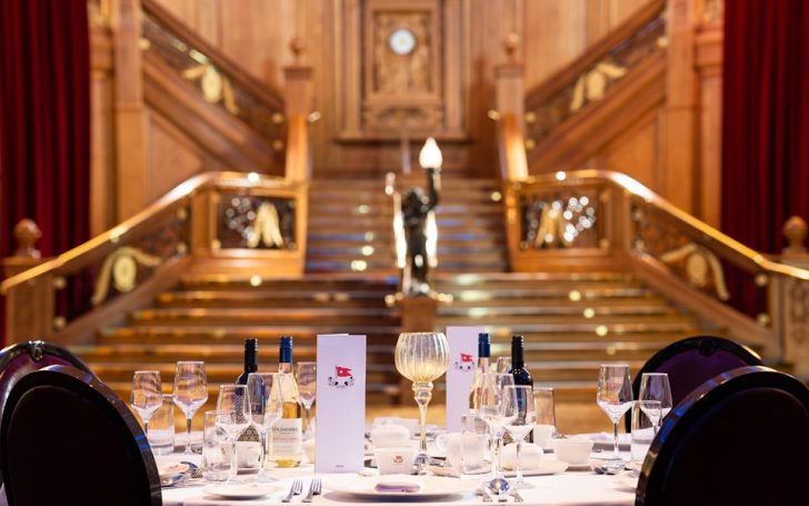 elegant staircase, gala dinner venues, wine glasess